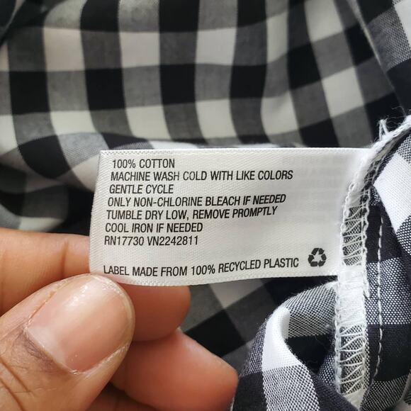 A New Day Checkered Flounce Spaghetti Strapped Top Size S - Picture 6 of 6